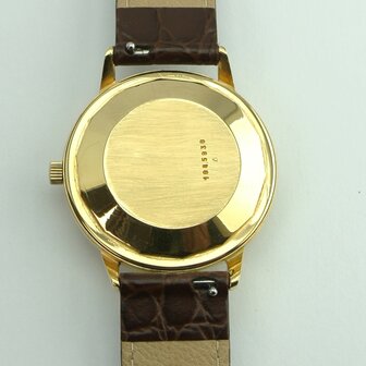 Jaeger-LeCoultre 393 Automatic 18k yellow gold case