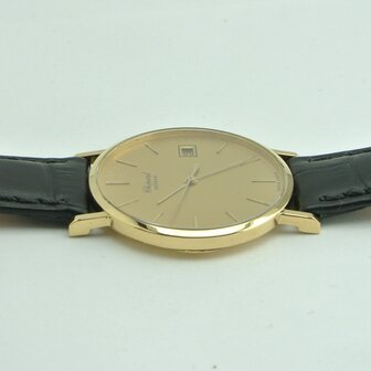 Chopard Classic 18k yellow gold case ref 1094