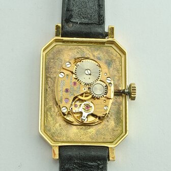 Chopard Gen&egrave;ve 18k gold case with diamonds ref 5086