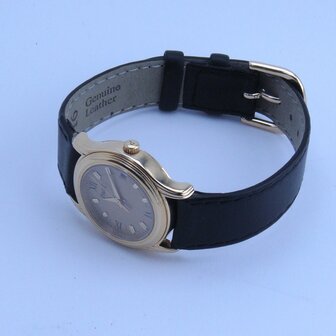 Piaget Polo 18k yellow gold ref. 22001 M 501 D