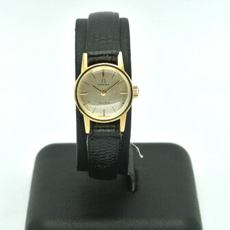 Omega Gen&egrave;ve 18k yellow gold case ref 511.314