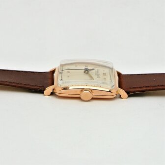 IWC Vintage Square 18k rose gold case ref 3085