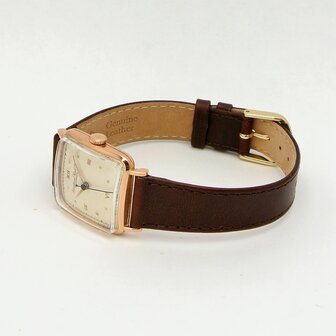 IWC Vintage Square 18k rose gold case ref 3085