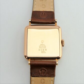 IWC Vintage Square 18k rose gold case ref 3085