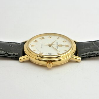 Universal Gen&egrave;ve Automatic 18k yellow gold case