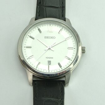 Seiko Neo Classic SUR035