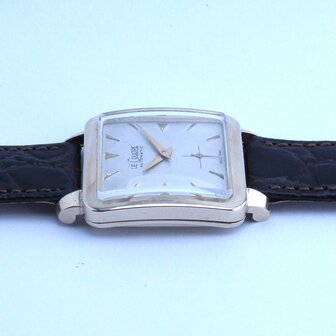 Le Coultre Vintage Bumper Automatic ref 960-138