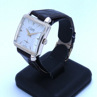 Le Coultre Vintage Bumper Automatic ref 960-138