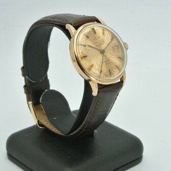 Movado Kingmatic Automatic 18k gold case and dial ref R5231