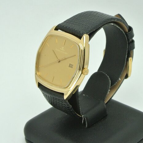 Jaeger-LeCoultre 5000 ultra thin 18k yellow gold case