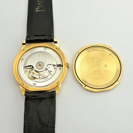 Piaget Gouverneur 18kt yellow gold case ref 15988