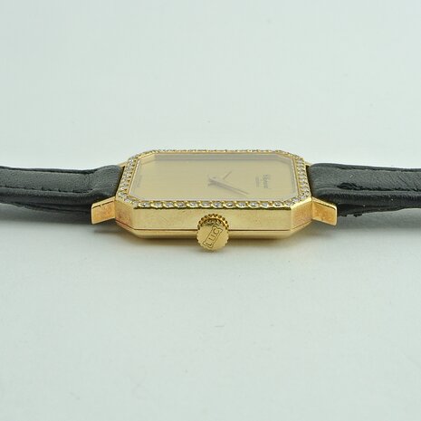 Chopard Genève 18k gold case with diamonds ref 5086