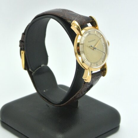 Jaeger-LeCoultre Vintage 18k gold case ref 289732