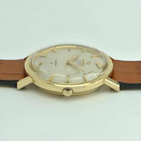 Omega Constellation ref 168004/14 cal 561 14k yellow gold case