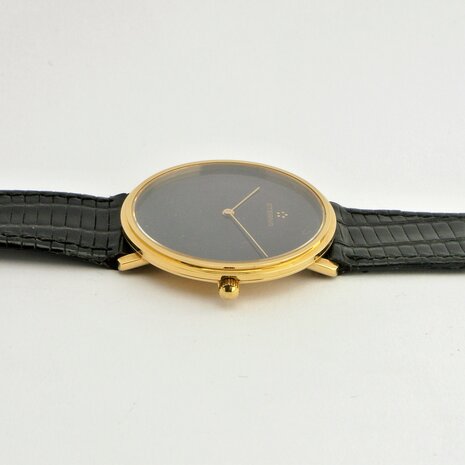 Eterna Classic Ultra Thin Quartz