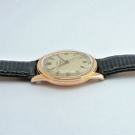 Ebel Classic Automatic 18k rose gold case