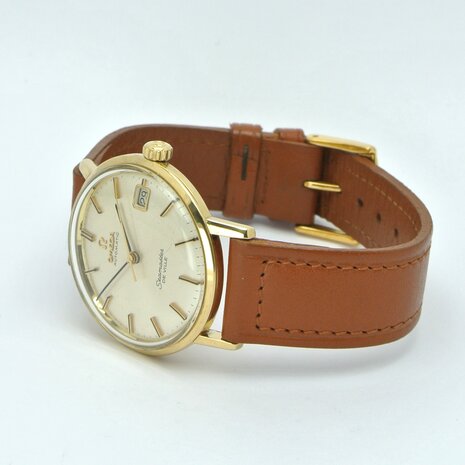 Omega Seamaster DeVille 18k gold case ref 166.020