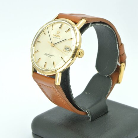 Omega Seamaster DeVille 18k gold case ref 166.020